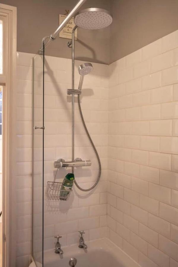 Choristers Mews: Luxury Cottage A Stones Throw From The Cathedral! Lincoln Extérieur photo