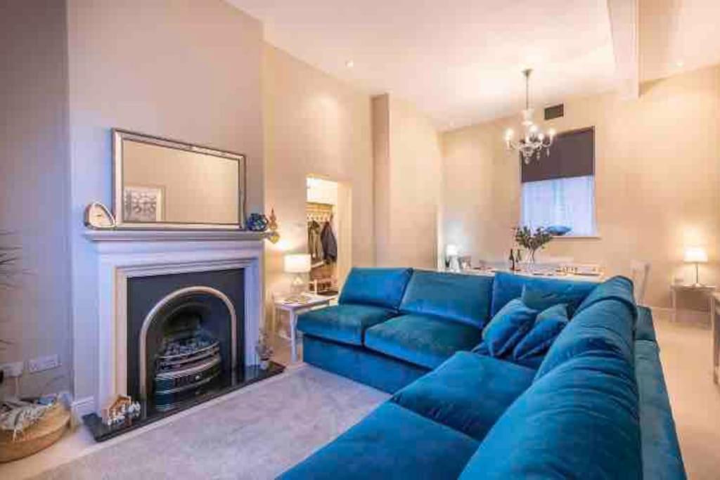 Choristers Mews: Luxury Cottage A Stones Throw From The Cathedral! Lincoln Extérieur photo