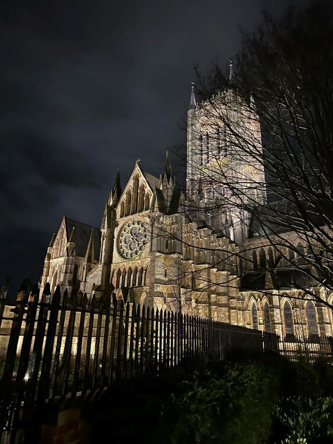 Choristers Mews: Luxury Cottage A Stones Throw From The Cathedral! Lincoln Extérieur photo